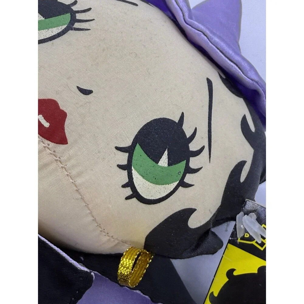 Vintage 2000 Kellytoy Betty Boop 17” Cape Betty w/ Broom Halloween Witch Plush
